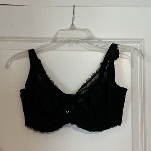 Chantelle Black Lace Underwire Bra with Lace Trim